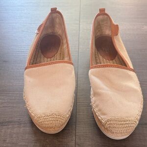 Coach Roxann Canvas Espadrilles Leather Trim Slip On Flats Beige Size 7